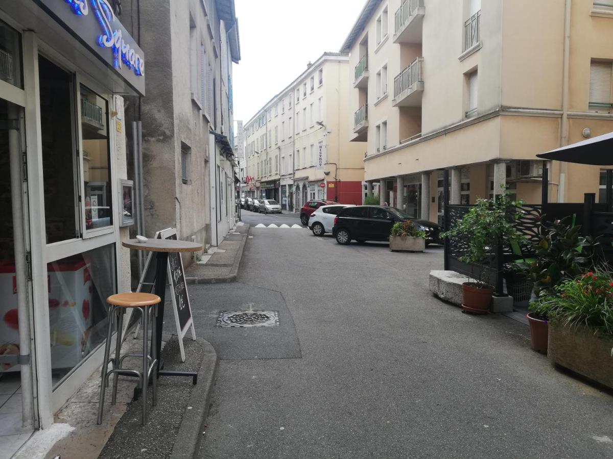 Bar Times Square Hotel Vienne  Bagian luar foto